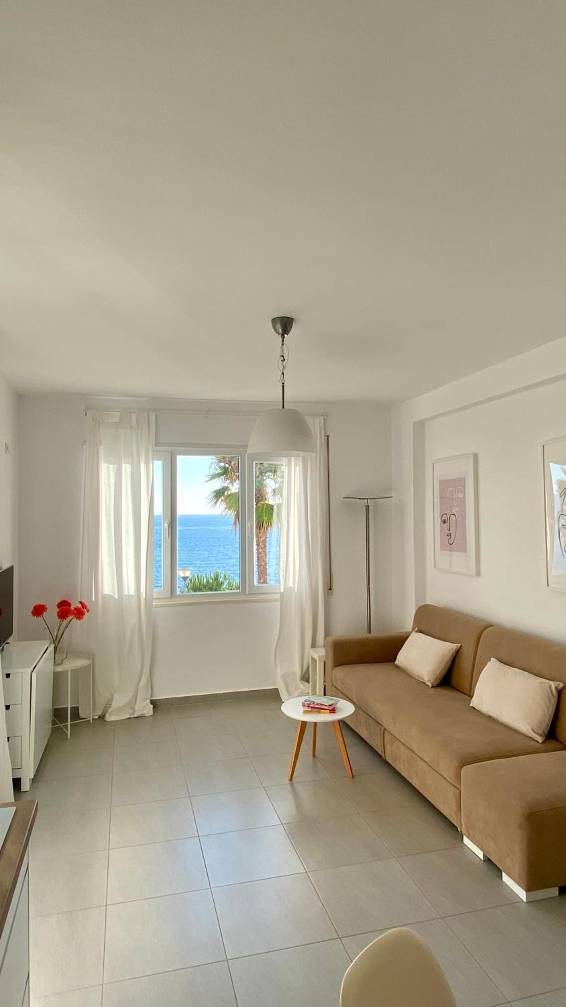 Loli Apartment Luxury White Residence Саранда Экстерьер фото